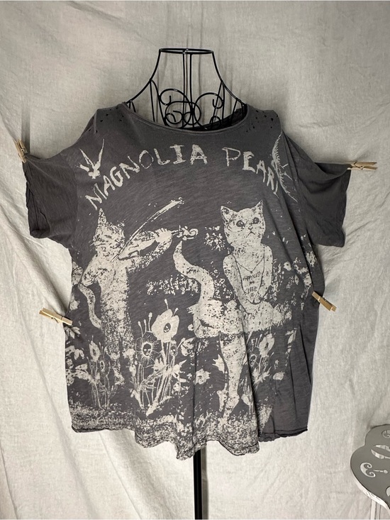 Magnolia Pearl Tops - Magnolia Pearl ⭐️EXTREMELY RARE⭐️Stars of the Earth Tee ⭐️Ozzy NWT